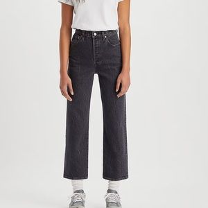 Levi’s Ribcage Straight Ankle Jeans 27
